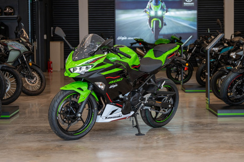 Kawasaki Ninja 400 2025 Promo De Contado.