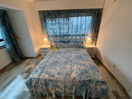 Muy Lindo Apartamento De 3 Dormitorios Con Balcon. Ubicado En La Brava, Con Muy Buena Vista.-ref:787