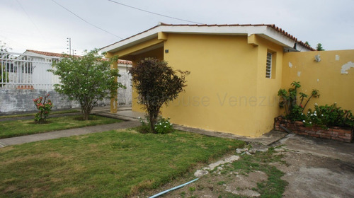 Imagen 24 de 30 de Casas En Venta Cabudare 04245565759