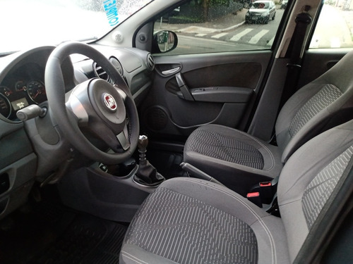 Fiat Palio Attractic 1.4 8v Flex 4p Completo 2013