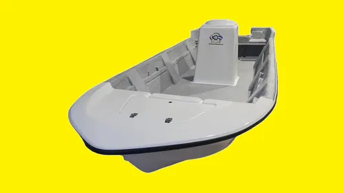Lancha Tracker Condor 520 Base 1 Con Consola