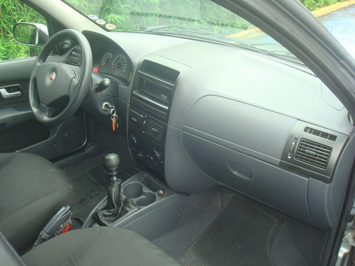Fiat Siena El 1.0 Flex 4p Ano 2010