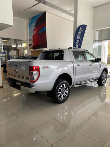 Imagen 8 de 13 de Ford Ranger Limited 3.2