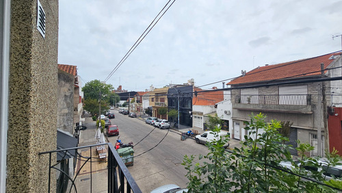 Departamento 2 Ambientes Al Frente