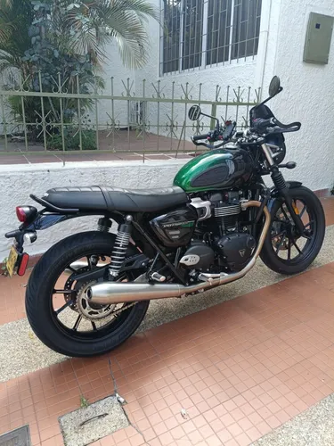 Triump Twin Speed