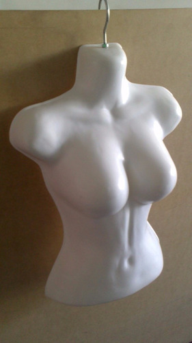 Imagen 2 de 3 de Maniquies Colgante De Fibra Medio Cuerpo