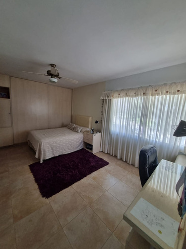 Casa En Venta Jardin Claret 4 Dormitorios Con Pileta