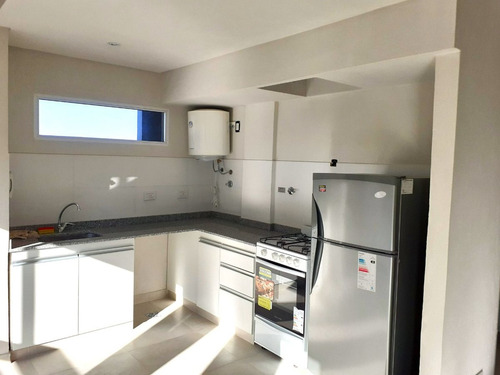 Departamento En Venta En Victoria Centro C/ Balcón