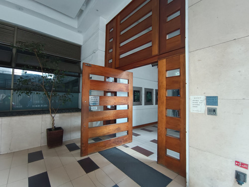 Edificio Amunátegui Vista Poniente Piso 13