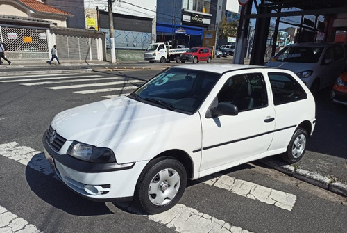 Imagem 3 de 9 de Volkswagen Gol 2005 1.0 City 2p