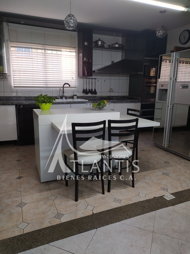 Imagen 2 de 4 de Bella Th En Venta En Villa Antillana