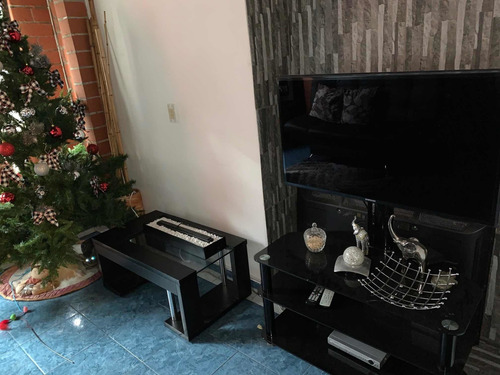 Imagen 12 de 14 de Cada De 3 Pisos En Buenos Aires Quinta Linda 122 M2
