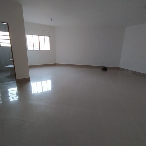 Imagem 2 de 10 de Sala Para Locação No Bairro Centro Em Guarulhos - Cod: Ai24689 - Ai24689