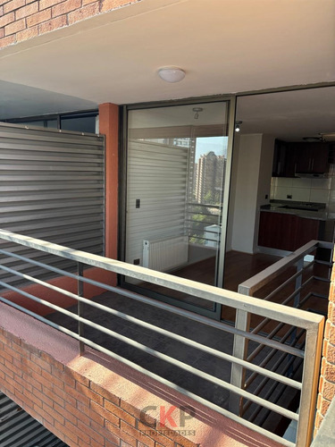 Depto. Metro Manquehue - 1 Dor - 1 Baño Estc - Bodega - 48m2