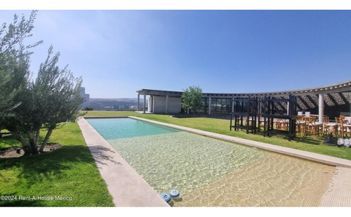 Preventa De Terreno Residencial En Milenio 3 De 243.26 Mts2