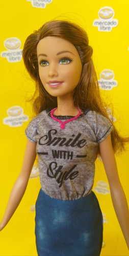 Barbie Fashionistas #15, Smile With Style , Año 2015,summer (Usado)