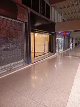 Comprar Local Comercial En Alquiler Dentro Del  Centro Comercial Chacaíto Municipio Chacao 157 Mts2 Pf Mv