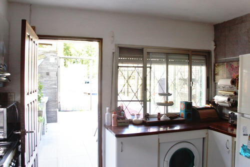 Cómodo Duplex 2 Dorm. Con Hogar!!!