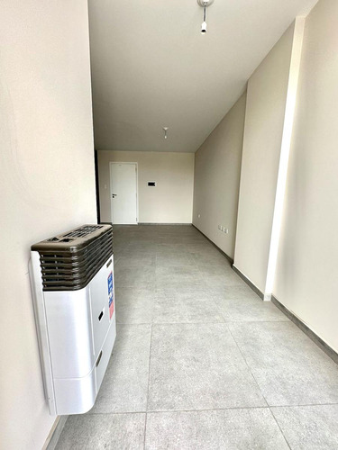 Departamento De 2 Dormitorios En Venta, Barrio Cofico, Próximo A Escriturar