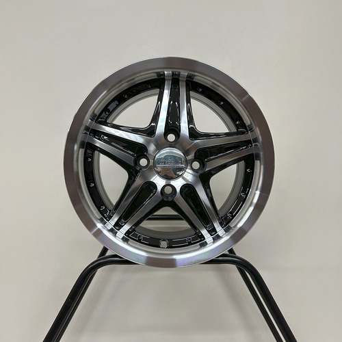 Llanta Deportiva Bk471 R13 4x100 Chevrolet Renault Toyota Vw Diamantado Negro