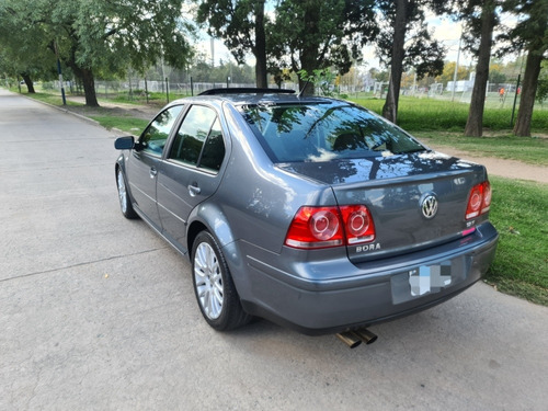 Volkswagen Bora 1.8 Highline T 180cv 2013