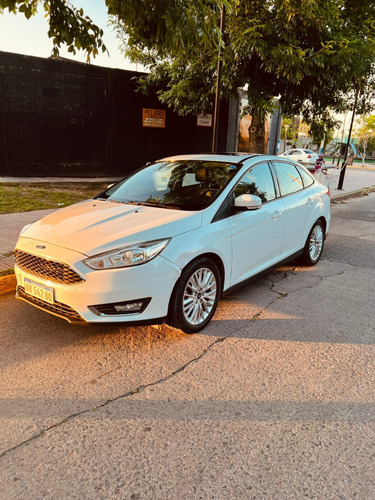 Ford Focus III 2.0 Se Plus Mt