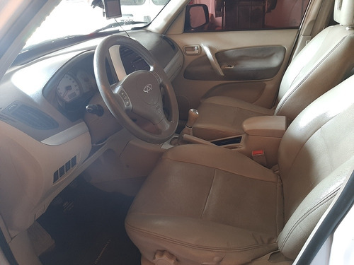 Imagen 5 de 15 de Chery Tiggo 2.0 F2 Luxury 4x4 138cv 2013