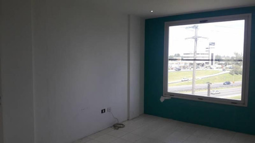 Oficina  En Venta En Las Recovas Km 54.5- Pilar,  G.b.a. Zona Norte