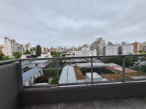 Imagen 6 de 11 de Cochera En Barrio Martín!