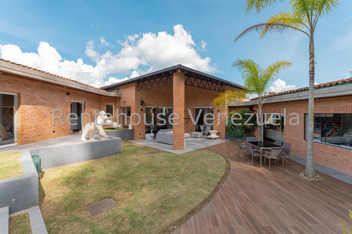 Casa En Venta La Lagunita Lp