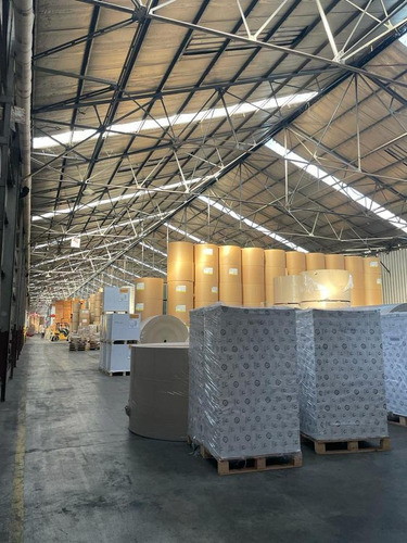 Imagen 4 de 18 de Depósito/galpon En Alquiler Ideal Logistica 5400m2 - Quilmes Oeste