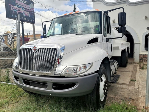Imagen 1 de 15 de International Chasis Cabina 4300-210 Durastar Modelo 2019.