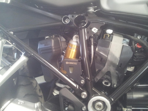 Imagen 2 de 6 de Protector Deposito Trasero Liquido Freno Bmw R 1200 Kraftec