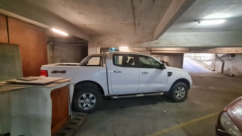 Imagen 4 de 10 de Cochera Cubierta En Venta Barrio Belgrano Bariloche