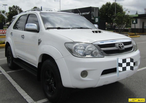 Toyota Fortuner Fortuner