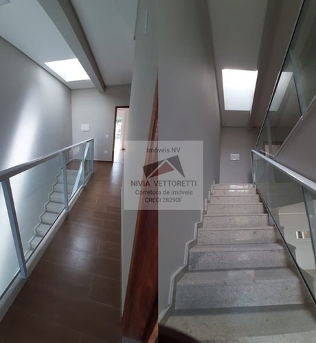 Casa A Venda No Bairro Cachoeira Do Bom Jesus Em - 3701-1
