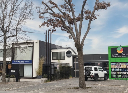 Excelente Local Comercial ¡gran Visibilidad Y Tránsito!