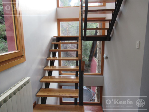 Imagen 17 de 30 de Casa En Venta Barrio Cerrado Antu Hue, Con Excelente Vista Al Lago En Bariloche