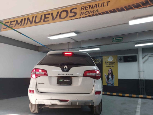 Imagen 4 de 15 de Renault Koleos 2016 5p Privilige L4/2.5 Aut Q/c