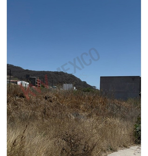 Excelente Venta De Terreno Comercial En El Fraccionamiento El Condado, Corregidora, Queretaro.