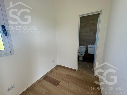 Casa En Venta 5 Ambientes Comarcas De Lujan