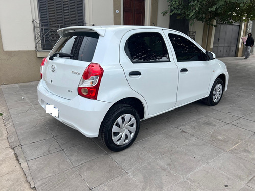 Toyota Etios 1.5 X 6mt My19