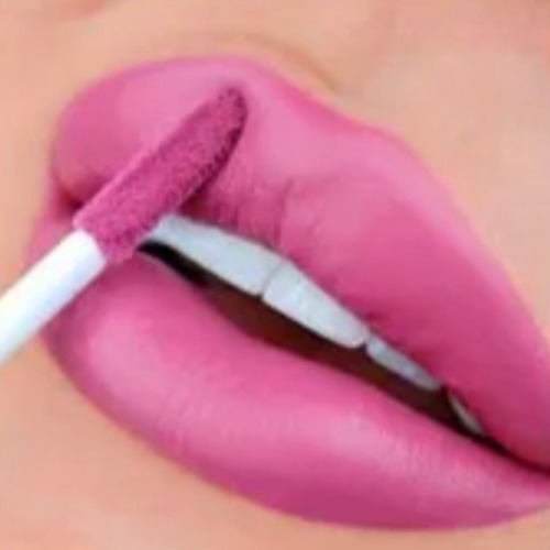 Imagen 4 de 5 de Labial Larga Duración Matte Its Serious Beauty Creations