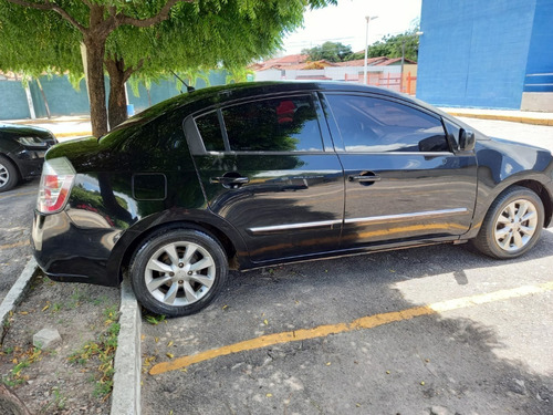 Imagem 7 de 9 de Nissan Sentra