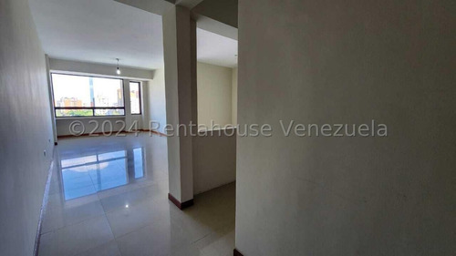 / Apartamento En Venta En El Este De Barquisimeto Zona Nueva Segovia Mehilyn Pérez /