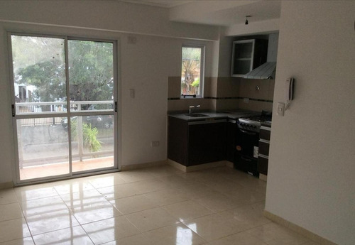 Imagen 7 de 9 de Monoambiente En Morón