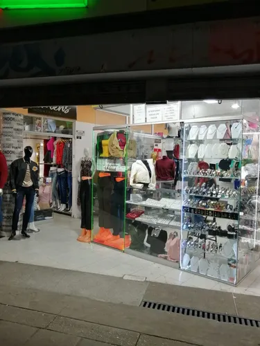 Magníficos Locales Comerciales Listos Para Ocupar Desde 700.000