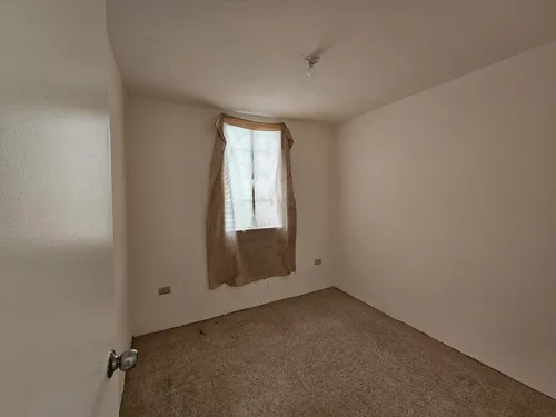 Casa En Venta-alianza, Fraccionamiento Oporto, Cdad. Benito Juárez, N.l. (34783571352)