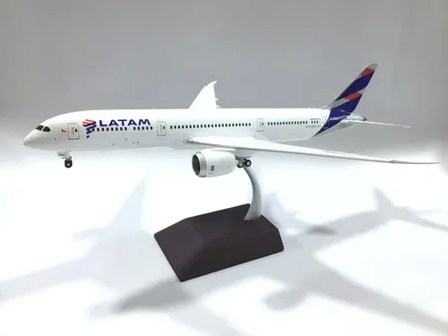 Avion A Escala, Latam, Boeing 787-9 Dreamliner, Escala 1:200