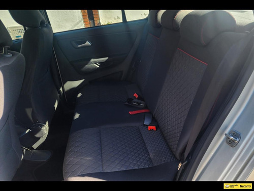 Imagen 11 de 25 de Volkswagen Crossfox